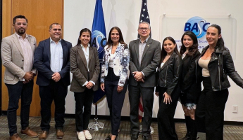 From left to right: Henry Ramírez, Commercial Manager at Voll Code; Byron Ardón, General Manager at CODECOMINTER; Natalia Samayoa, Trade Counselor of the Consulate General of Guatemala in Miami; Suzanne Lemaitre, Executive Director of WBO; Luis Renella, Director of Operations at WBO; Elsi Bremer, Business Manager of SG Consultores; Grecia Ramírez, Coordinator of the Integrated Export Services Commission of AGEXPORT; and Mariana Ceilia Faria, Country Manager of Southcross Logistics.